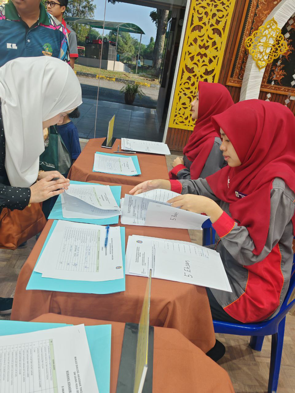 Documentation from the 2026 Form 5 academic dialogue