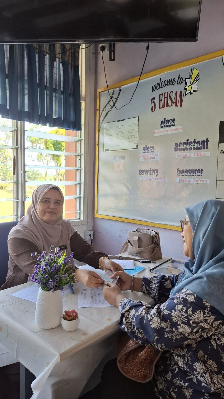 Documentation from the 2026 school aid distribution ceremony