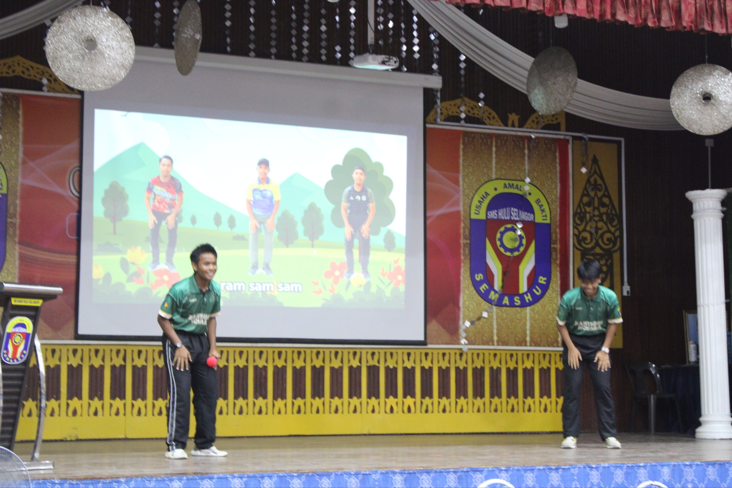 Documentation from the Year 6 SK Putrajaya P9(1) learning visit