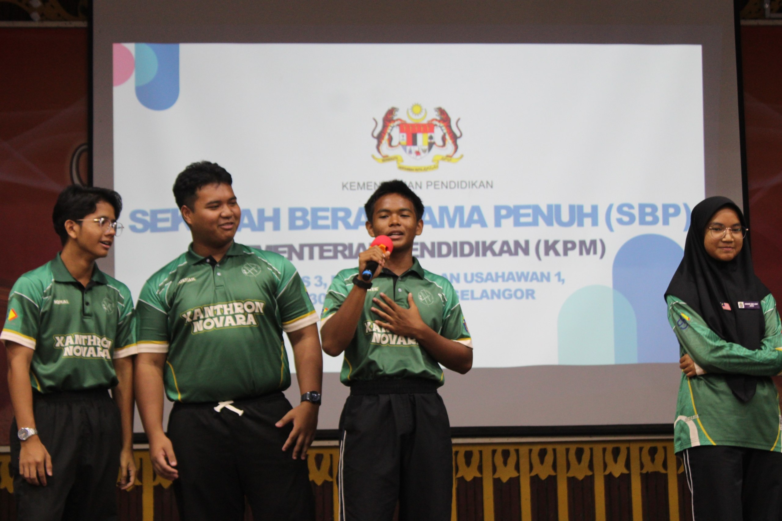 Documentation from the Year 6 SK Putrajaya P9(1) learning visit