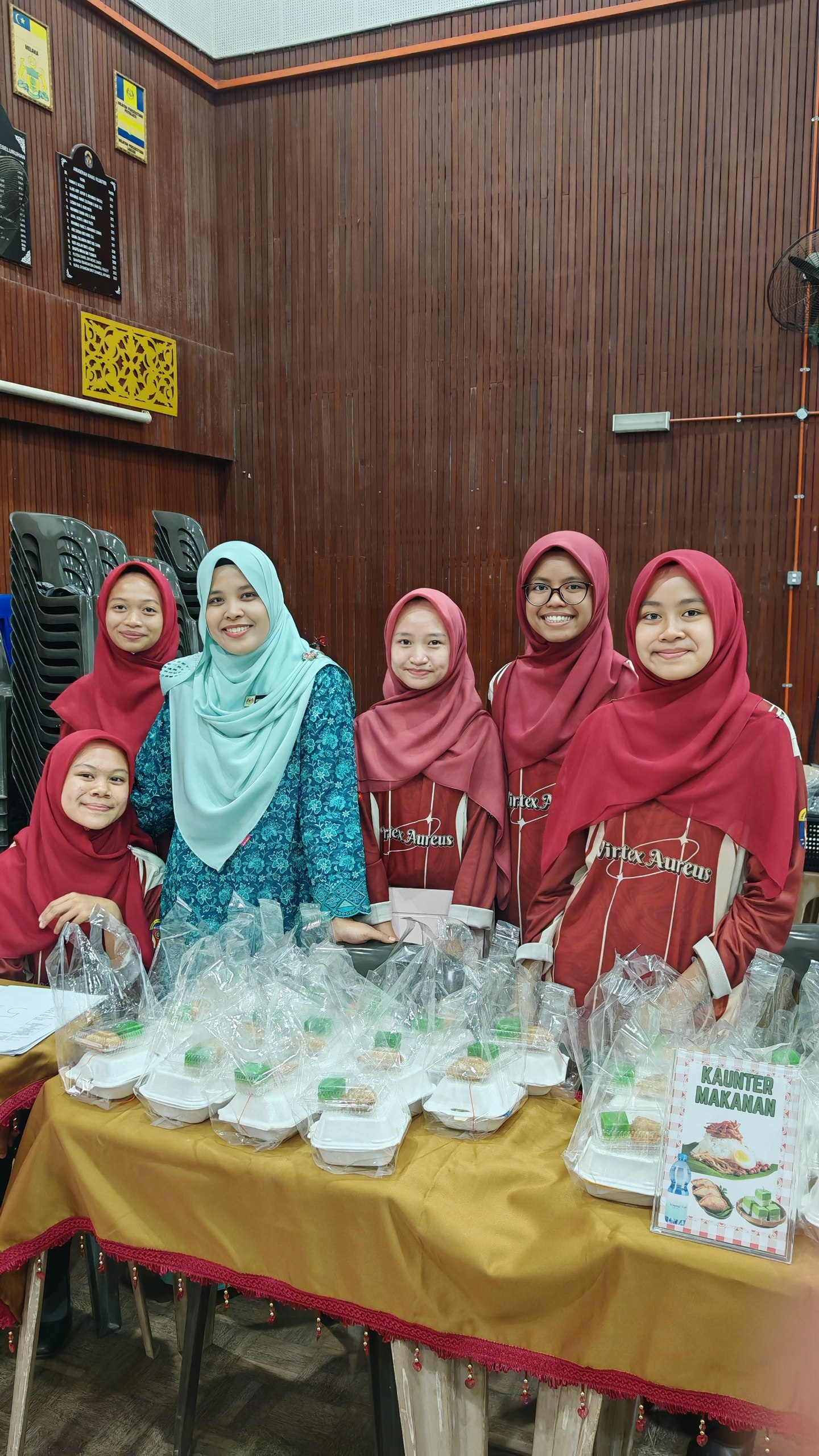 Documentation from the 2nd Form 5 Academic Dialogue