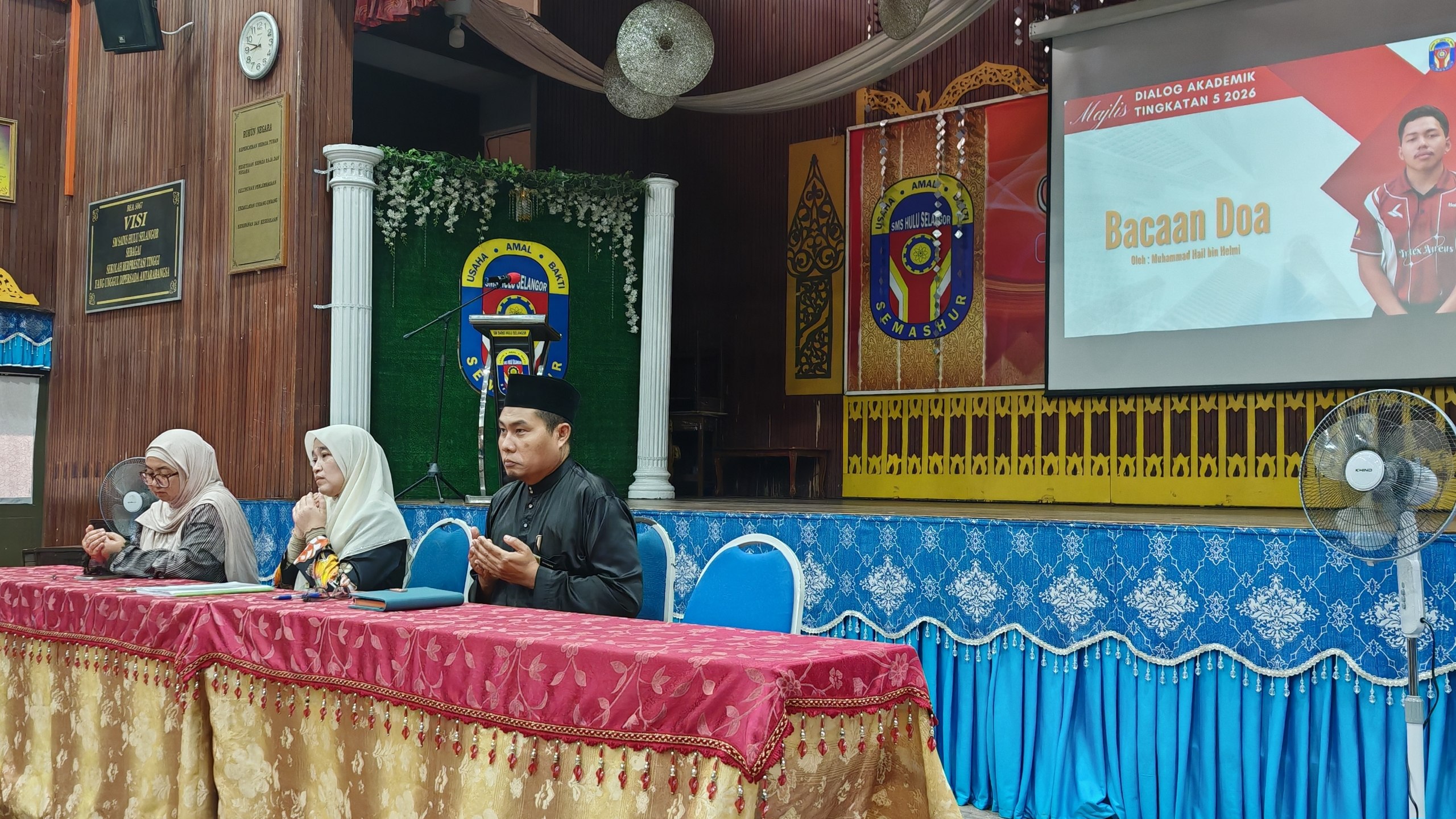 Documentation from the 2nd Form 5 Academic Dialogue