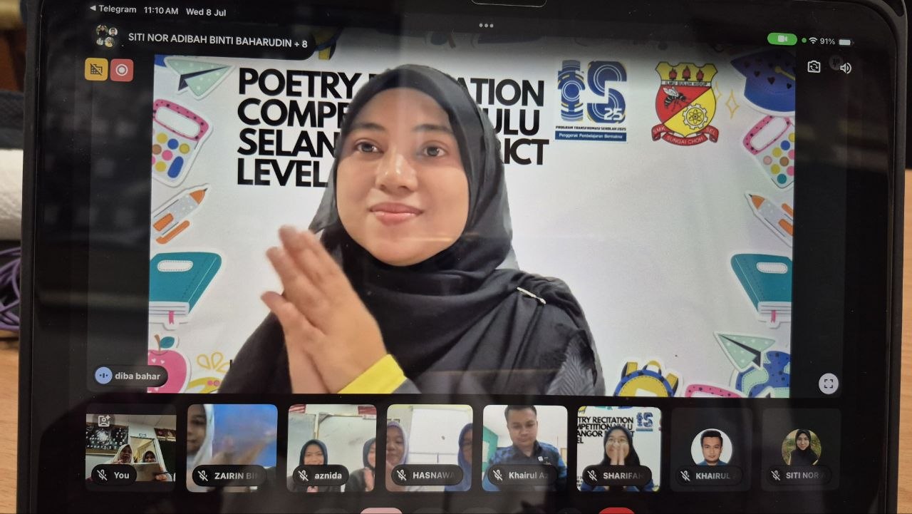 Documentation from the Hulu Selangor district Poetry Recitation